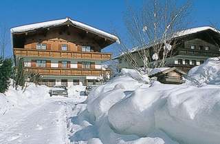 St. Johann - типичный горнолыжный отель в Тироле